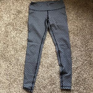 Lululemon Full-Length Tights Sz 6
